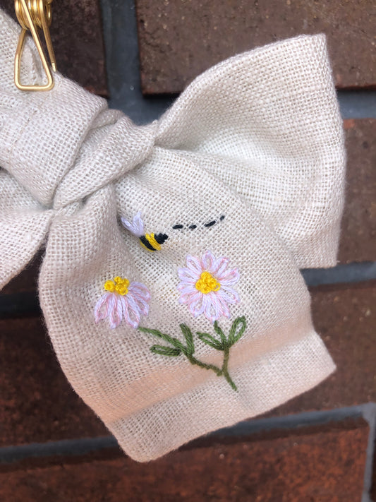 Daisy Bow